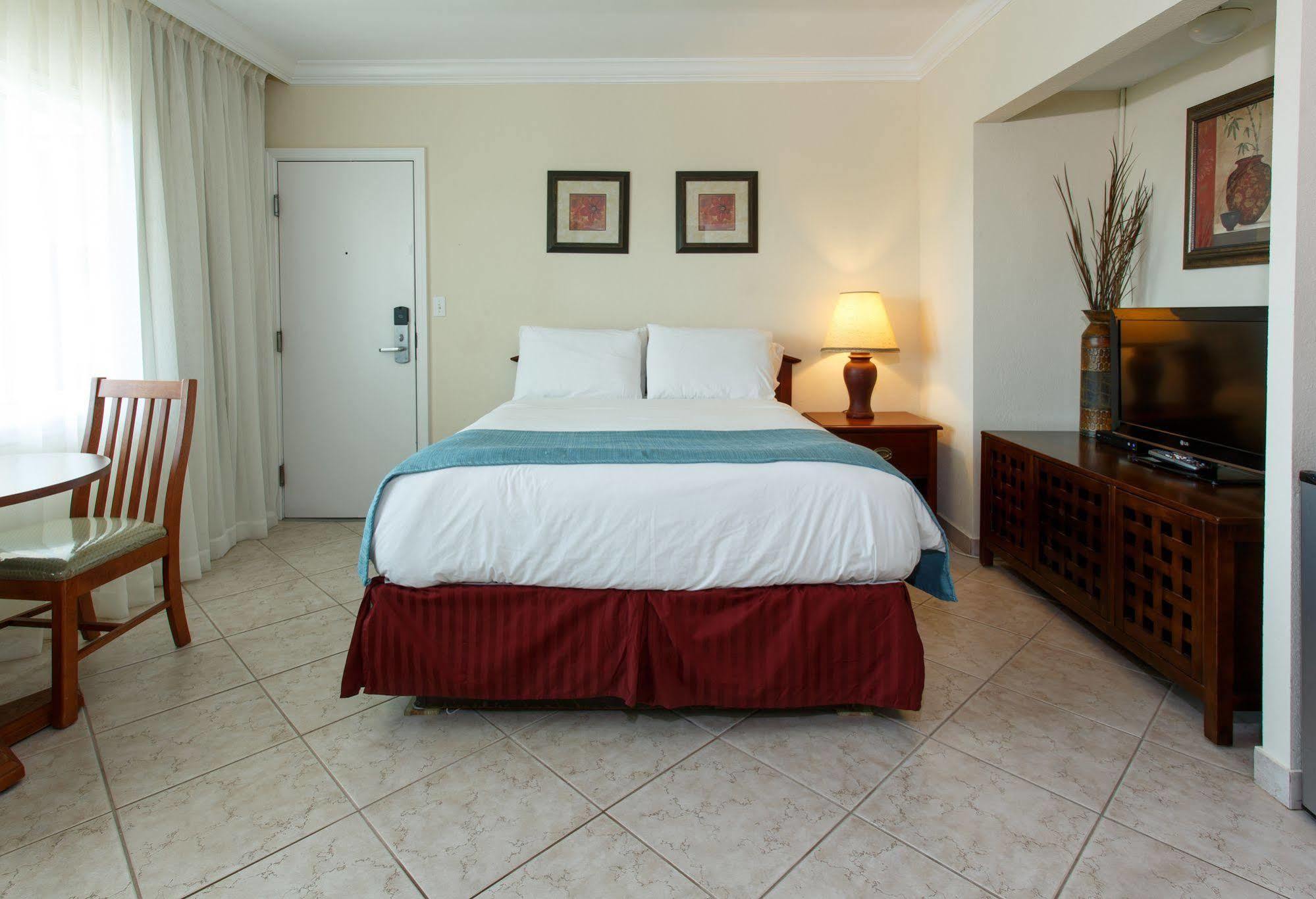The Sea Lord Hotel & Suites (Adults Only) Lauderdale-by-the-Sea Zewnętrze zdjęcie